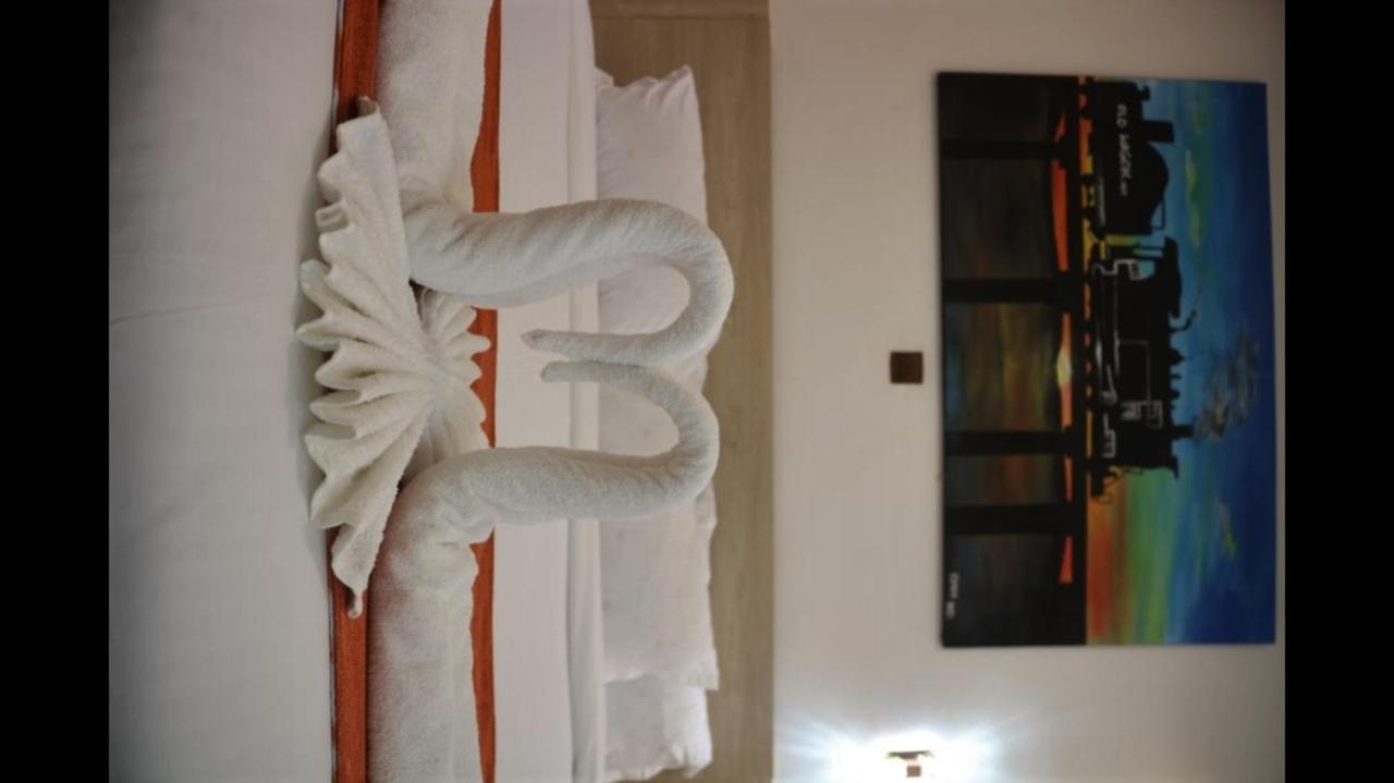 Parklands Villa Hotel Найроби Экстерьер фото